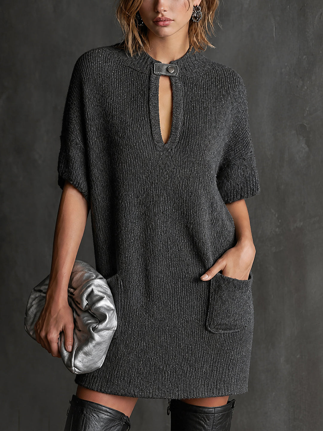 Robe courte grise chinée, vue de face