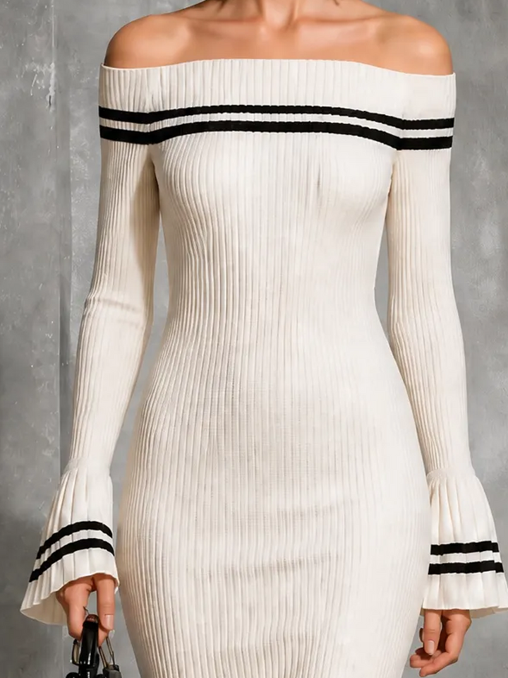 Robe midi blanche, vue rapprochée de face