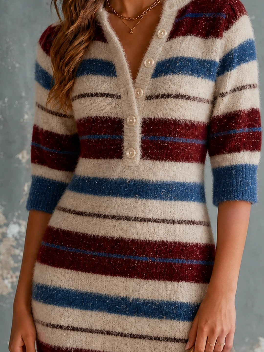 Robe rayée crème bleu bordeaux, gros plan des rayures