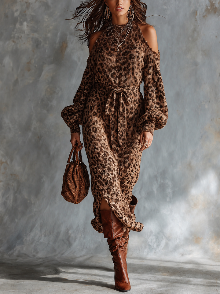 Robe en maille léopard brune, vue de face
