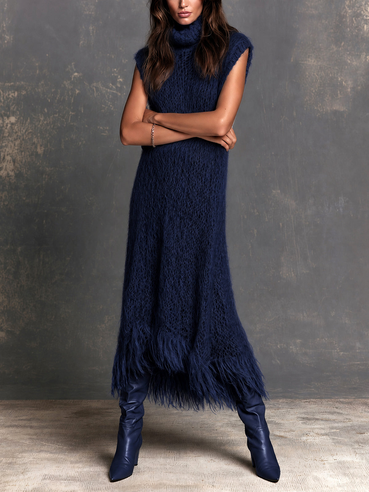 Robe longue bleu marine à franges, vue de face