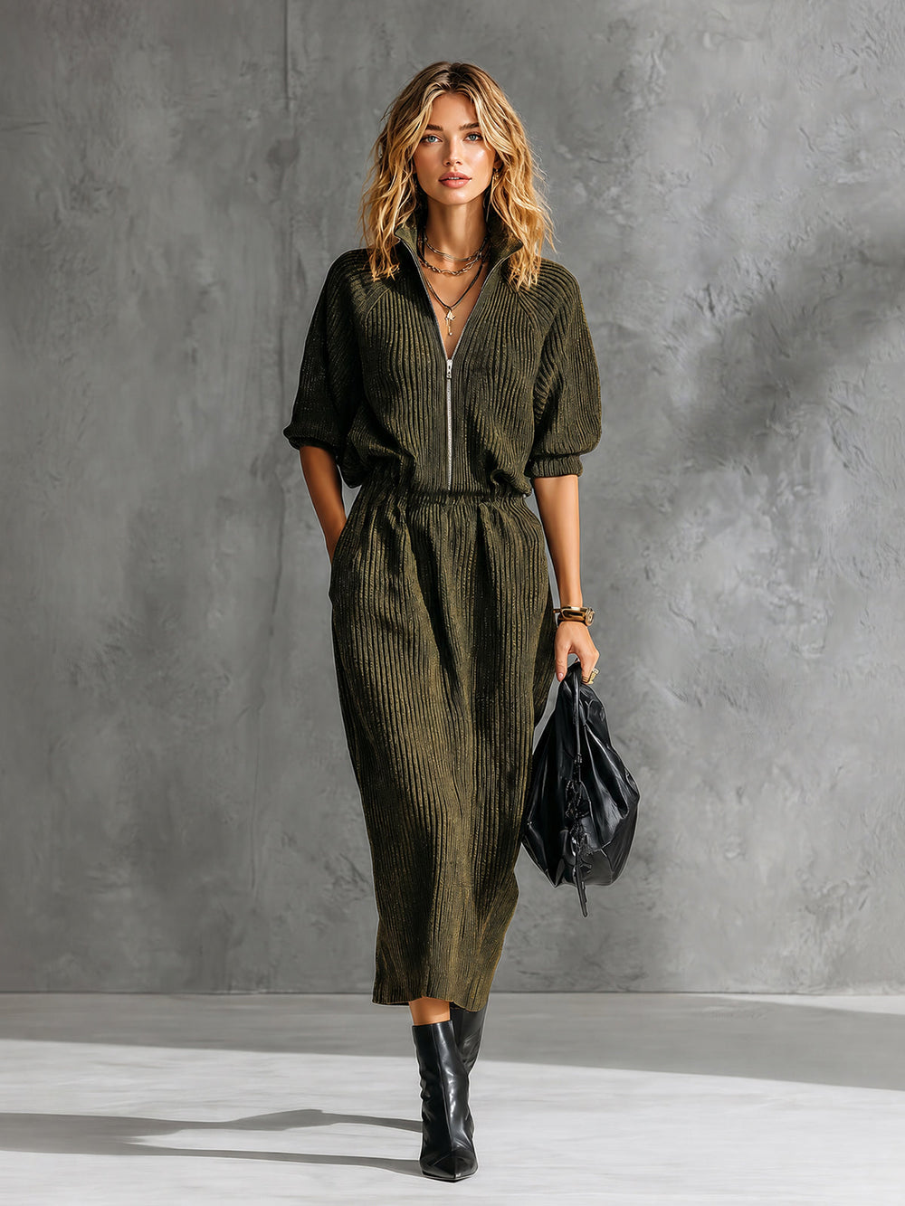 Robe midi vert militaire, vue d'ensemble de face
