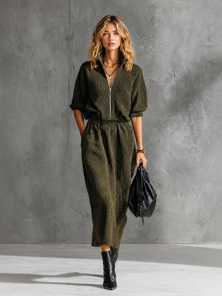 Robe midi vert militaire, vue d'ensemble de face