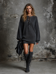 Robe en maille noire, vue d'ensemble de face