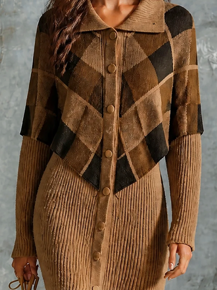 Robe midi brune à losanges, gros plan du buste