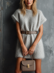 Robe en maille gris clair, vue de face
