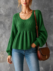 Pull vert manches lanternes — vue portée en pied, jean bleu et sac bandoulière marron