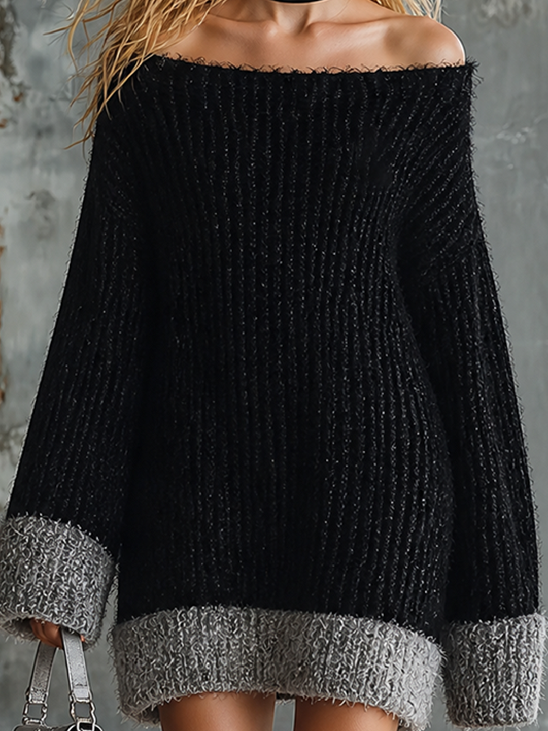Robe noire à bordures grises, gros plan des bordures