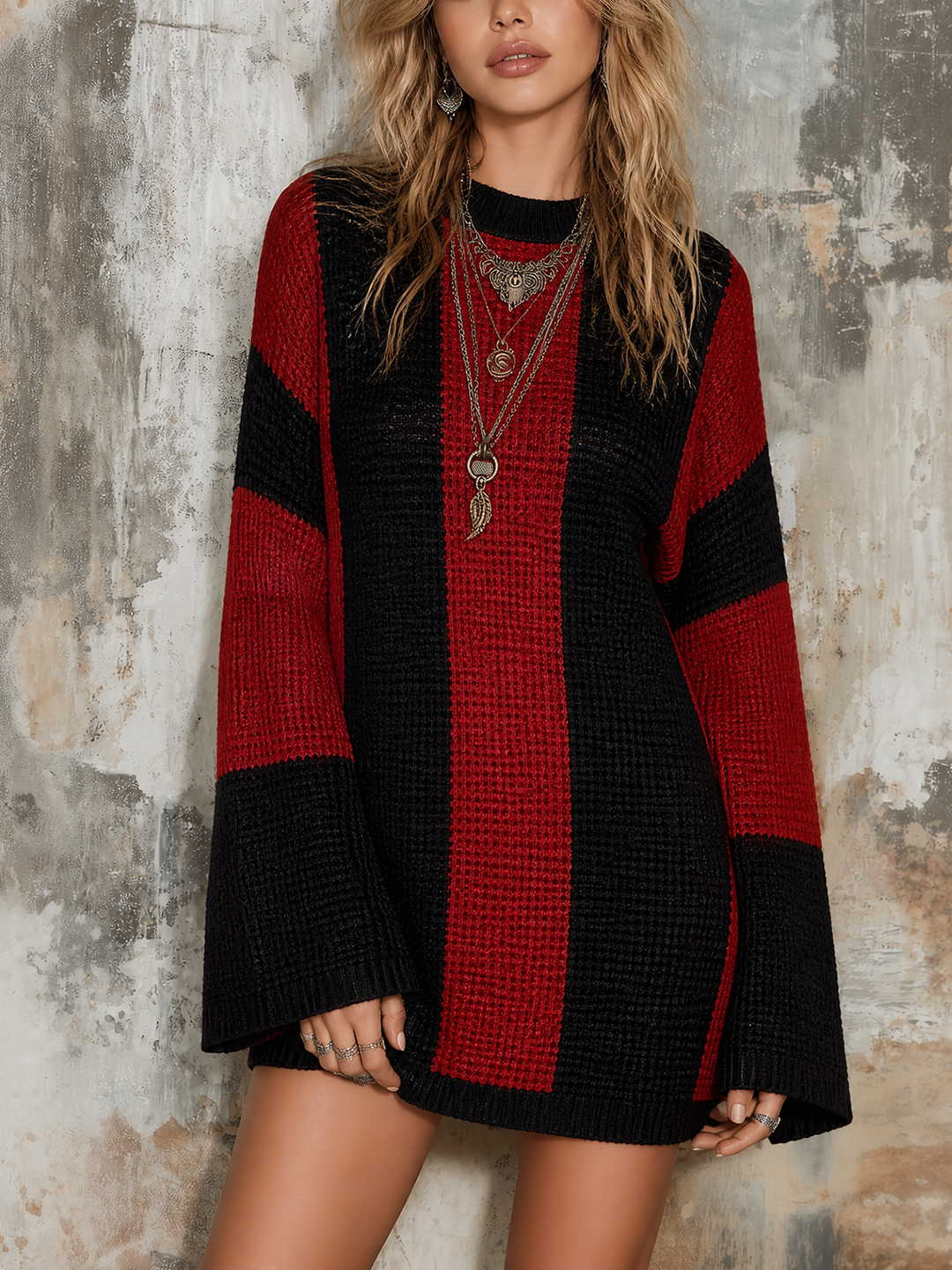 Robe graphique rouge et noire, vue de face