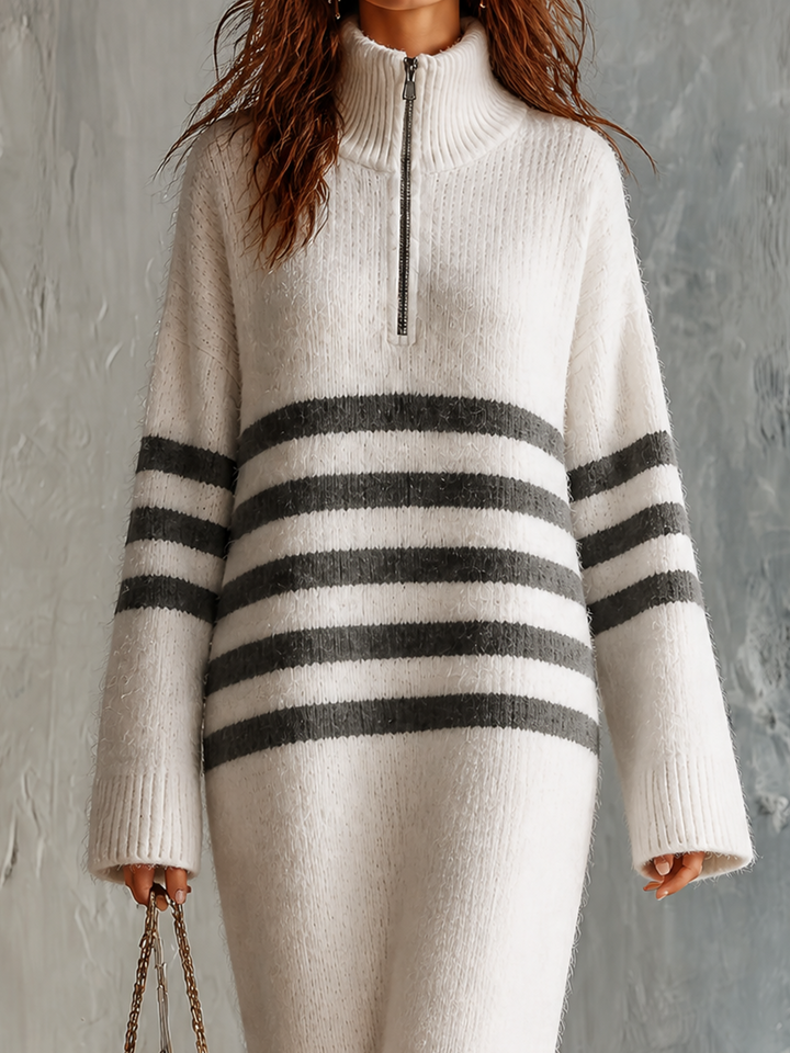 Robe longue blanc cassé rayée, gros plan des rayures