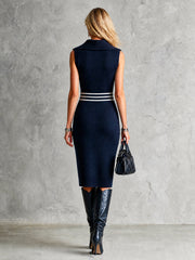 Robe midi marine rayures — vue portée de dos, taille rayée