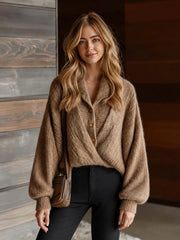Pull camel devant croisé — vue portée en pied, de face