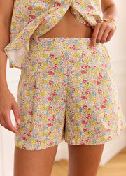 Short fleuri jaune rose