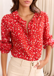 Blouse rouge fleurie