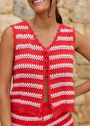 Gilet rouge crochet ajouré