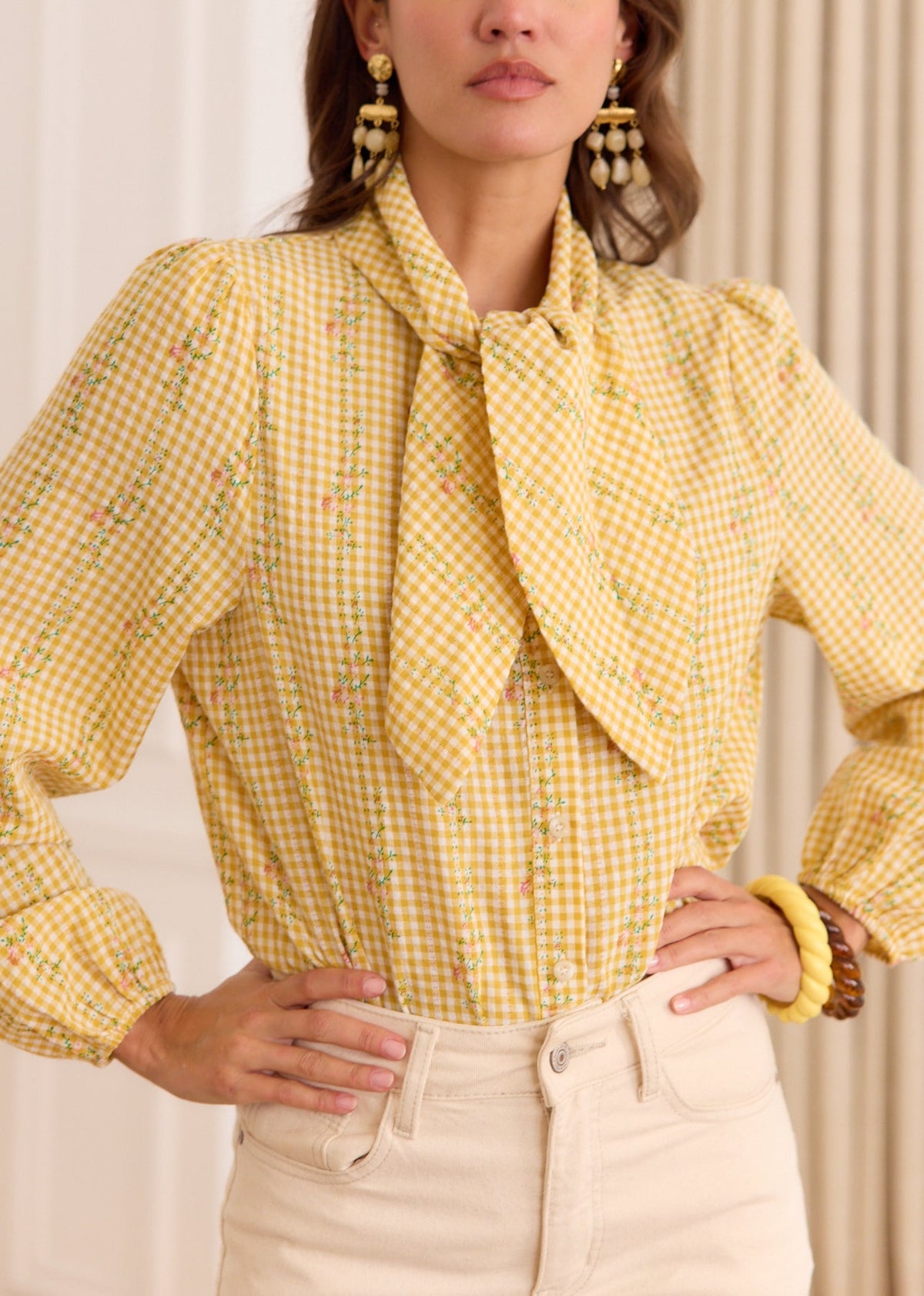 Blouse carreaux jaune fleuri