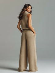 Ensemble maille camel pantalon large beige — vue portée de dos