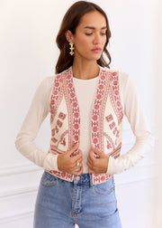 Gilet beige rouge — vue portée de trois-quarts