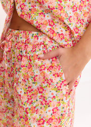 Pantalon ample rose fleuri en coton