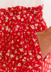 Pantalon fleuri rouge fluide