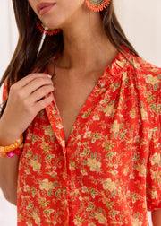 Blouse rouge fleurie légère