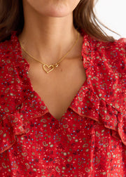 Robe rouge fleurie
