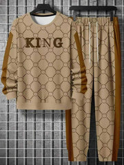 Ensemble sweat pantalon motif KING beige et marron — ensemble suspendu, vue de face