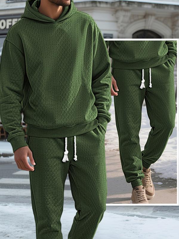 Ensemble sweat à capuche et pantalon assorti