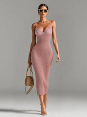 Robe midi côtelée empiècement dentelle rose poudré — vue portée de trois-quarts