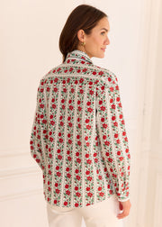 Chemise crème à fleurs rouges et vertes