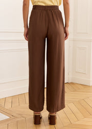 Pantalon chocolat taille haute pinces