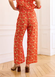 Pantalon rouge fleuri fluide