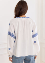 Blouse écrue motifs marine lien col