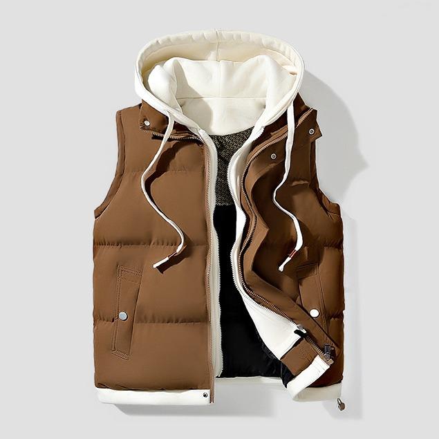 Gilet matelassé à capuche marron foncé, vue de face