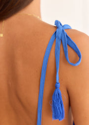 Robe longue bleue dos nu