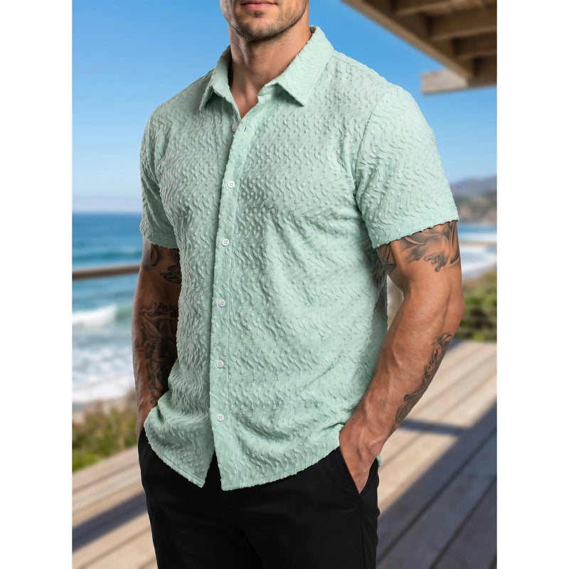 Chemise unie à manches courtes — vue principale du produit.