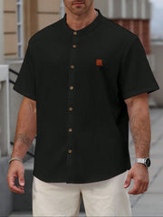 Chemise manches courtes boutonnée noir — vue portée de face