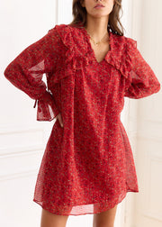 Robe rouge fleurie