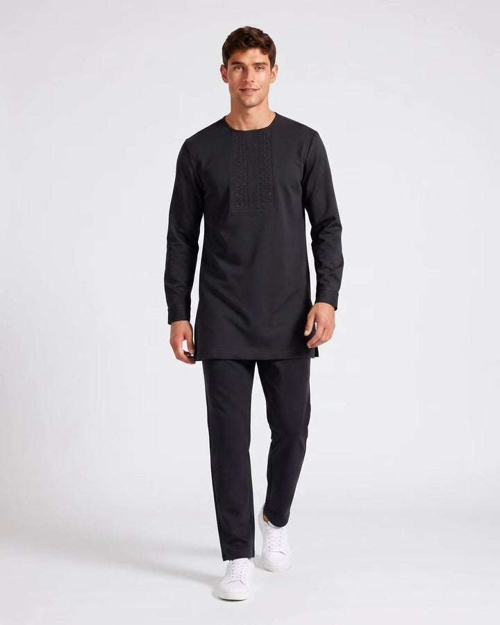 Ensemble haut long et pantalon noir — vue de face
