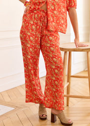 Pantalon rouge fleuri fluide