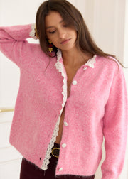 Gilet rose bordé dentelle