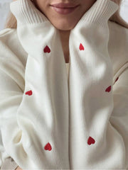 Pull oversize cœur brodé