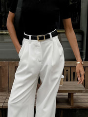 Pantalon ample uni blanc, vue portée de face