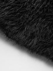 Manteau court fourrure synthétique noire
