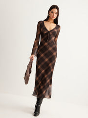 Robe maxi à carreaux semi-transparente