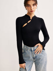Pull découpé ajusté uni