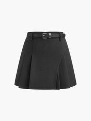 Jupe mini plissée ceinturée