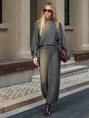 Ensemble pull et jupe maxi tricot