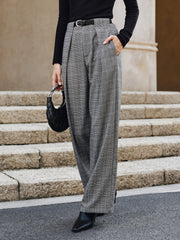 Pantalon large prince-de-galles gris, vue portée, détail