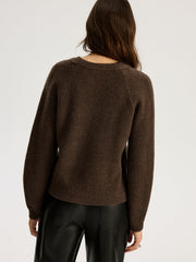 Pull côtelé à découpes